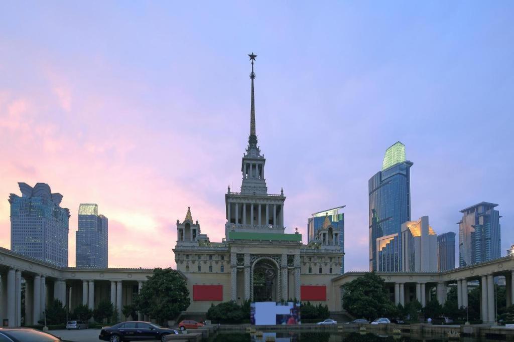 โฮมอินน์ พลัส เซี่ยงไฮ้ ซูเจียหุย ภายนอก รูปภาพ